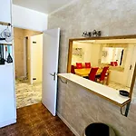 Apartment 4 Pieces, Spacieux 8 Couchages Antibes
